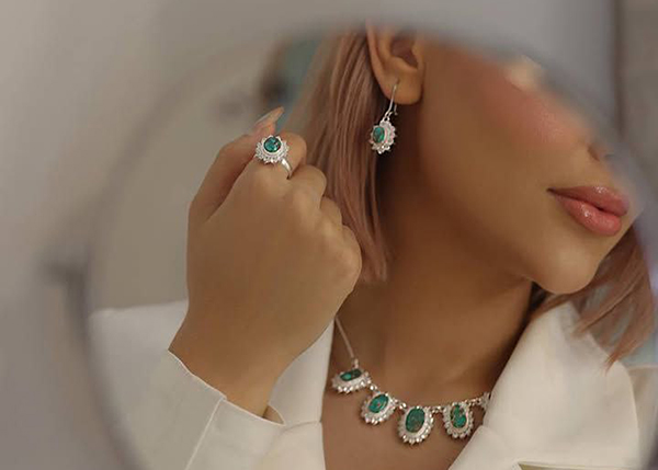 جواهرات فیروزه ای