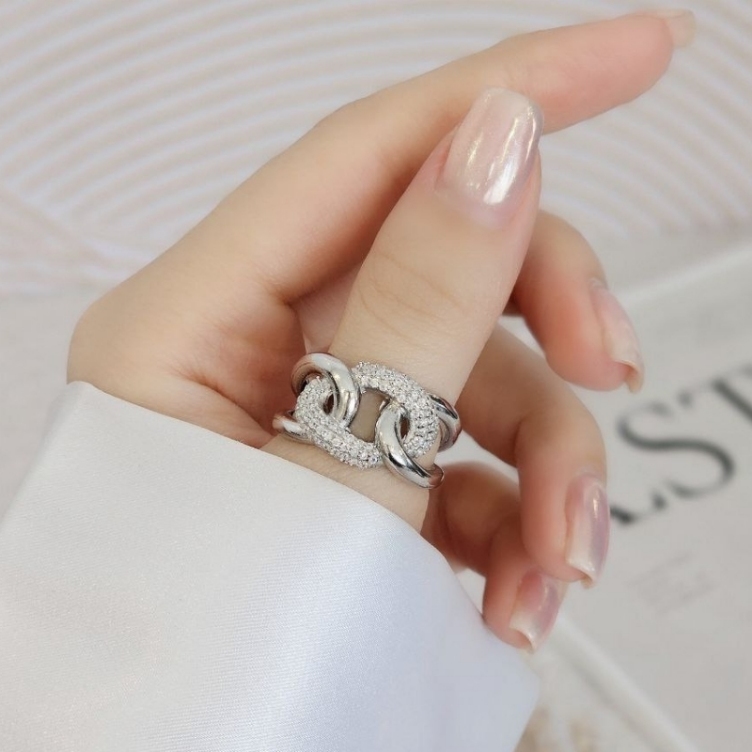 Resizer_17623570929543 Resizer 17623570929543